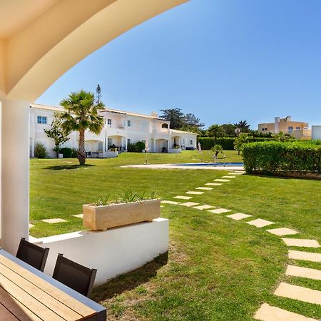 אלבופיירה Apartamento No Condominio Baia Village Com Piscina מראה חיצוני תמונה