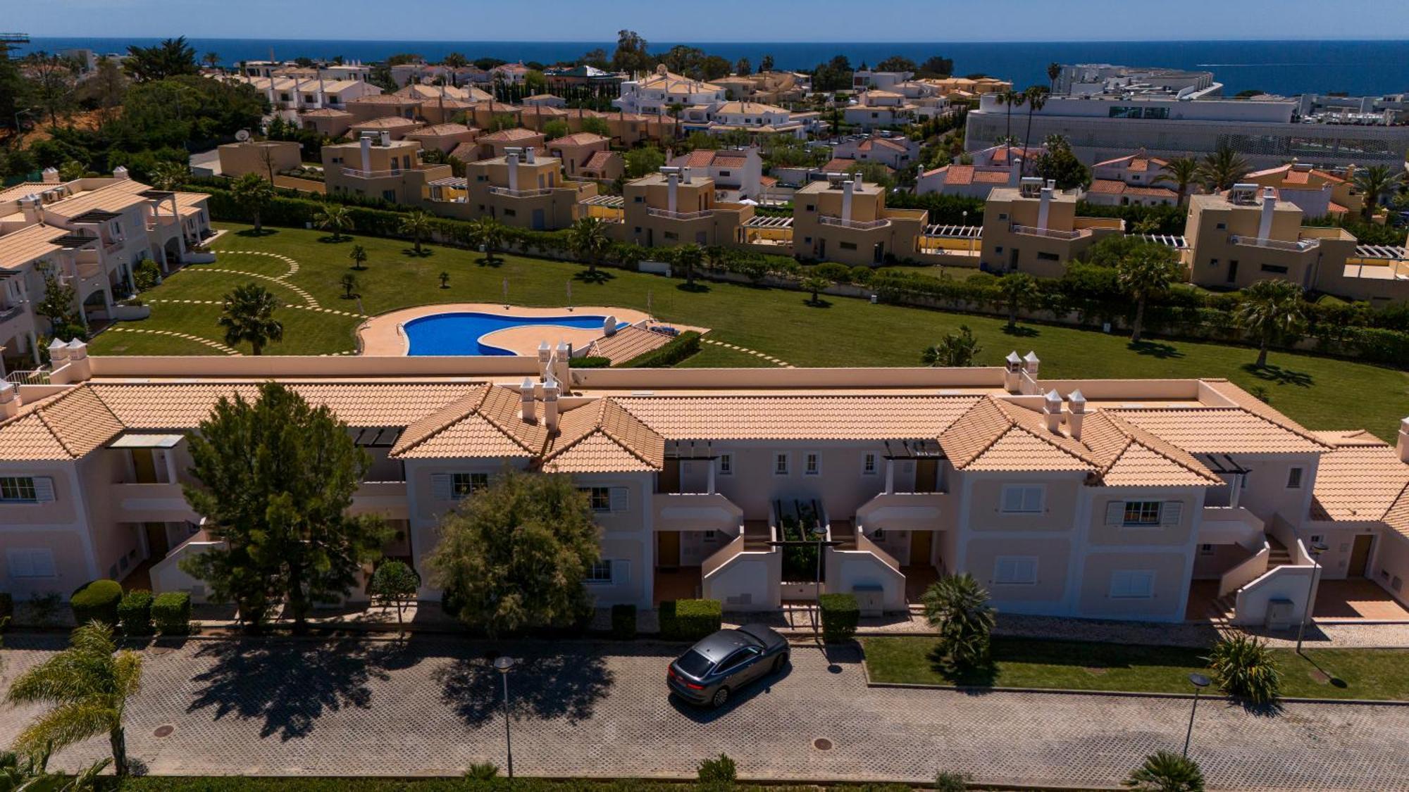 אלבופיירה Apartamento No Condominio Baia Village Com Piscina מראה חיצוני תמונה