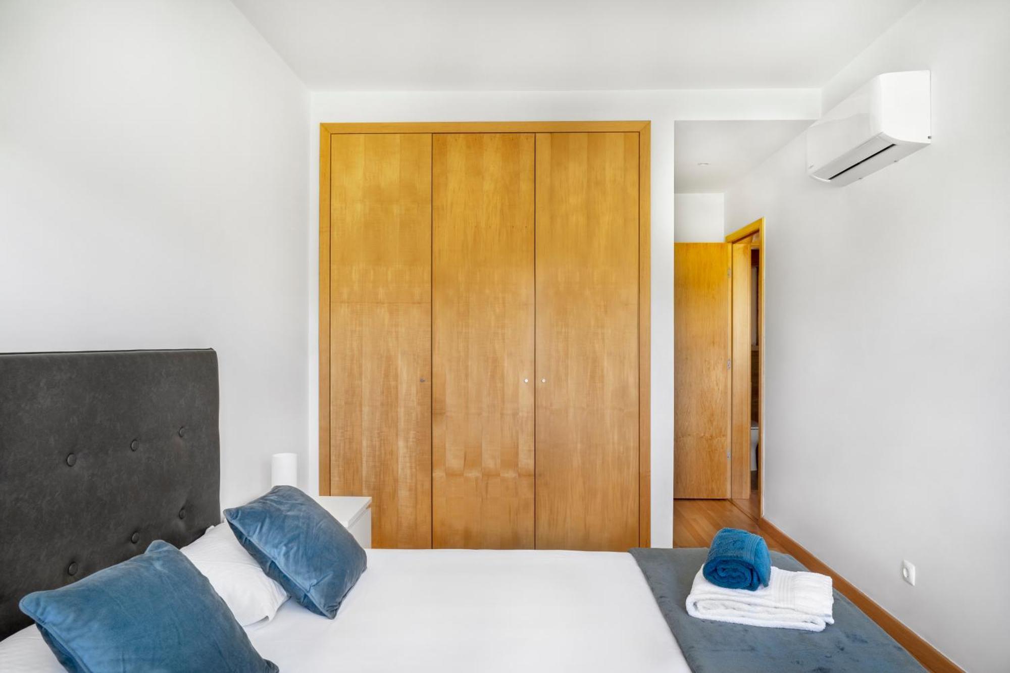 אלבופיירה Apartamento No Condominio Baia Village Com Piscina מראה חיצוני תמונה