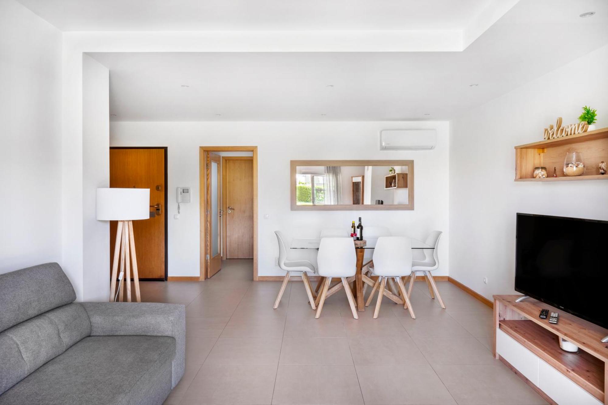 אלבופיירה Apartamento No Condominio Baia Village Com Piscina מראה חיצוני תמונה