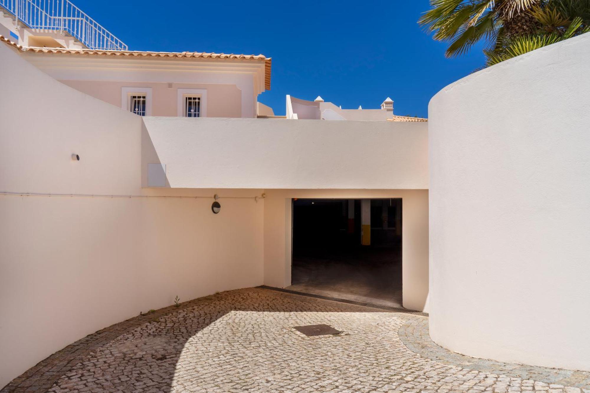 אלבופיירה Apartamento No Condominio Baia Village Com Piscina מראה חיצוני תמונה